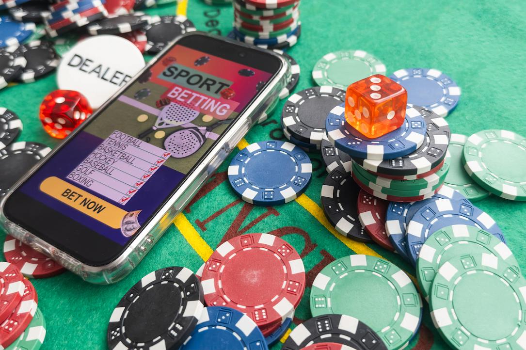 Your lucky streak starts here – thousands of players win every day. 16 Your lucky streak starts here – thousands of players win every day. 16